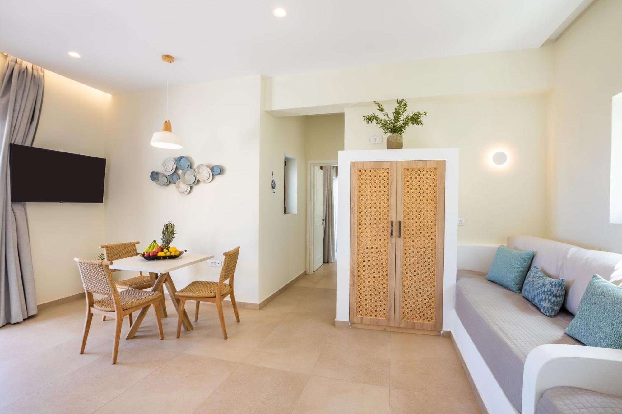 Mertelia Luxury Villas Kyra Panagia ภายนอก รูปภาพ