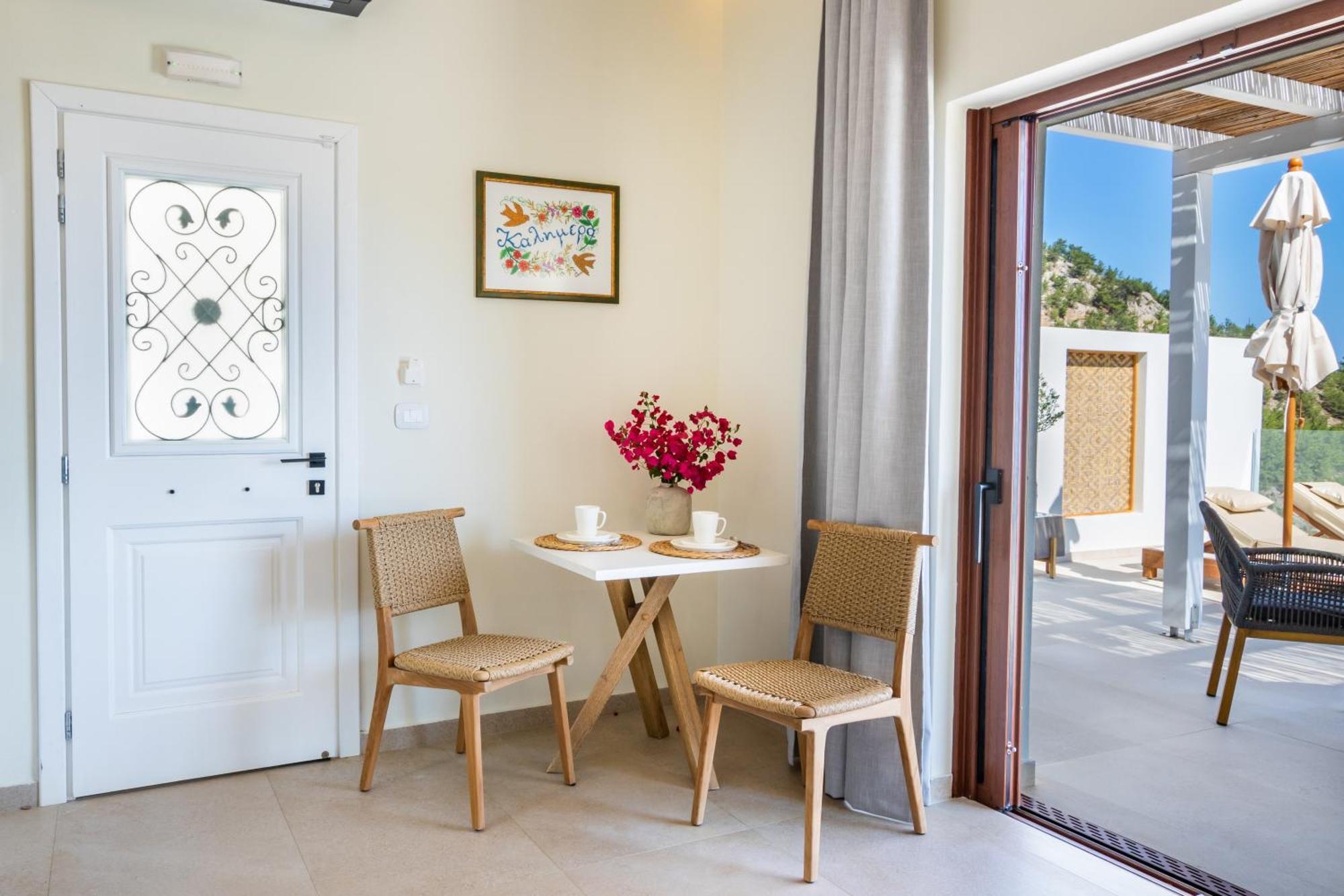 Mertelia Luxury Villas Kyra Panagia ภายนอก รูปภาพ