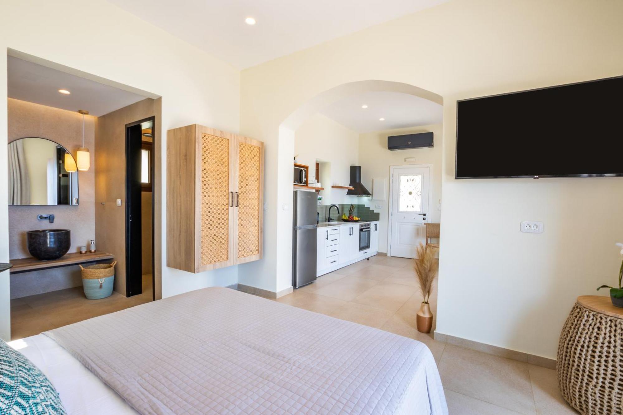 Mertelia Luxury Villas Kyra Panagia ภายนอก รูปภาพ