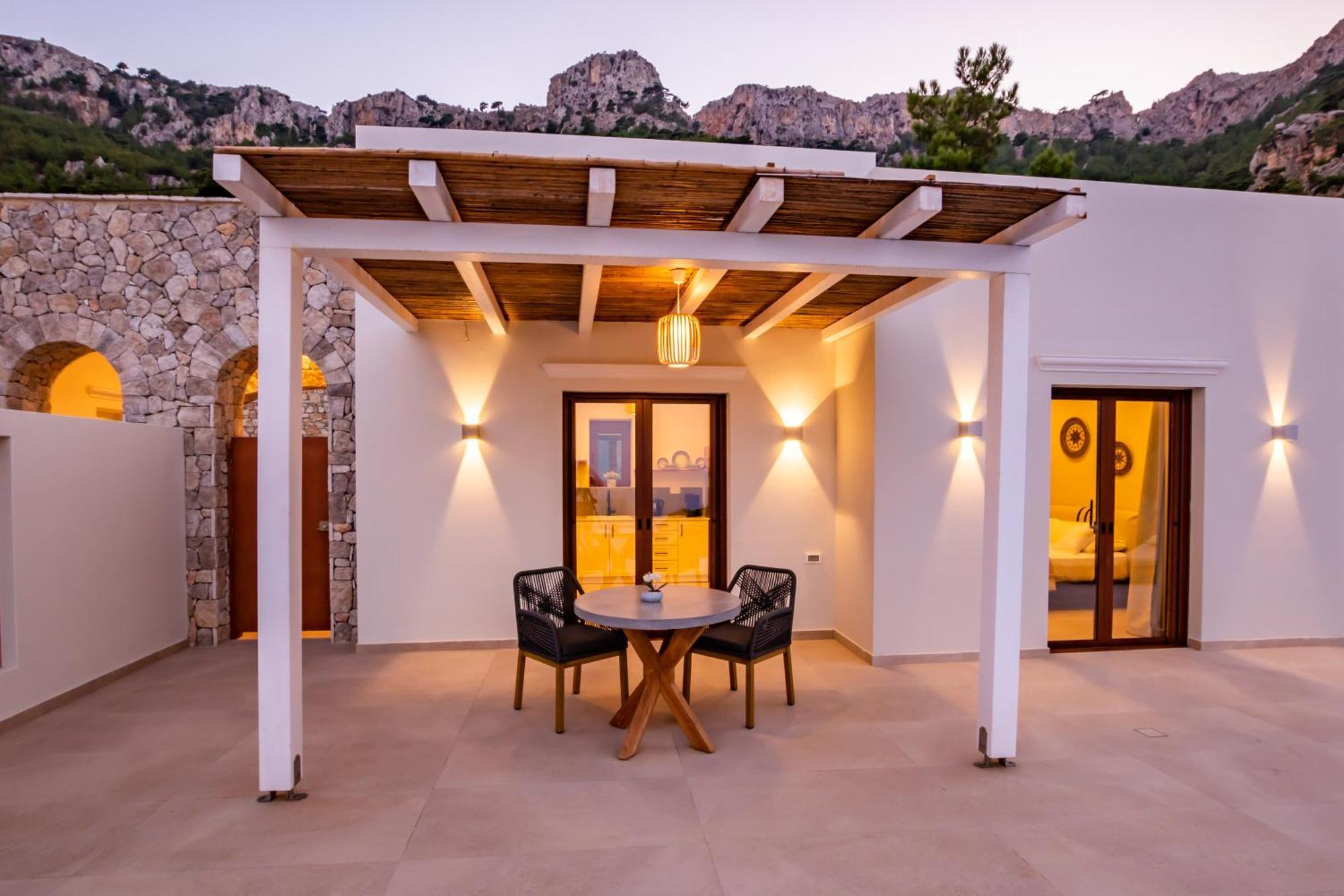 Mertelia Luxury Villas Kyra Panagia ภายนอก รูปภาพ