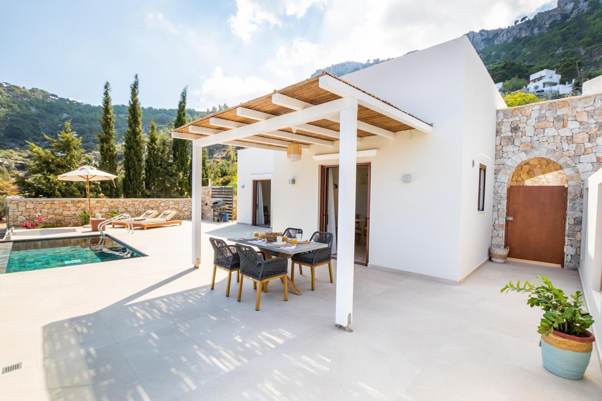 Mertelia Luxury Villas Kyra Panagia ภายนอก รูปภาพ