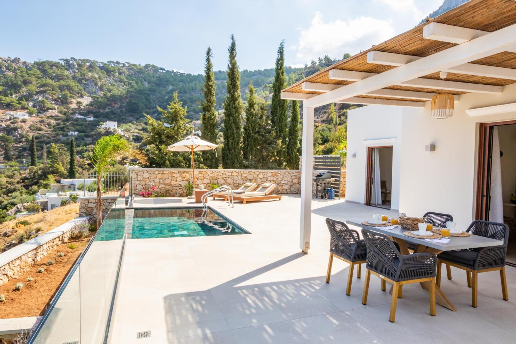 Mertelia Luxury Villas Kyra Panagia ภายนอก รูปภาพ