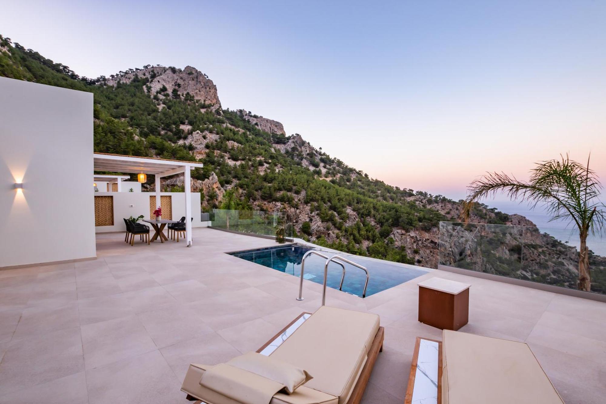 Mertelia Luxury Villas Kyra Panagia ภายนอก รูปภาพ